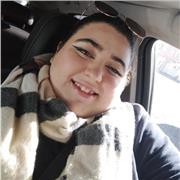 Profesora de inglés que imparte clases a alumnos de primaría por la zona de La cañada, retamar y él alquian